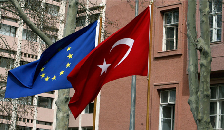 Флаг Турции и ЕС